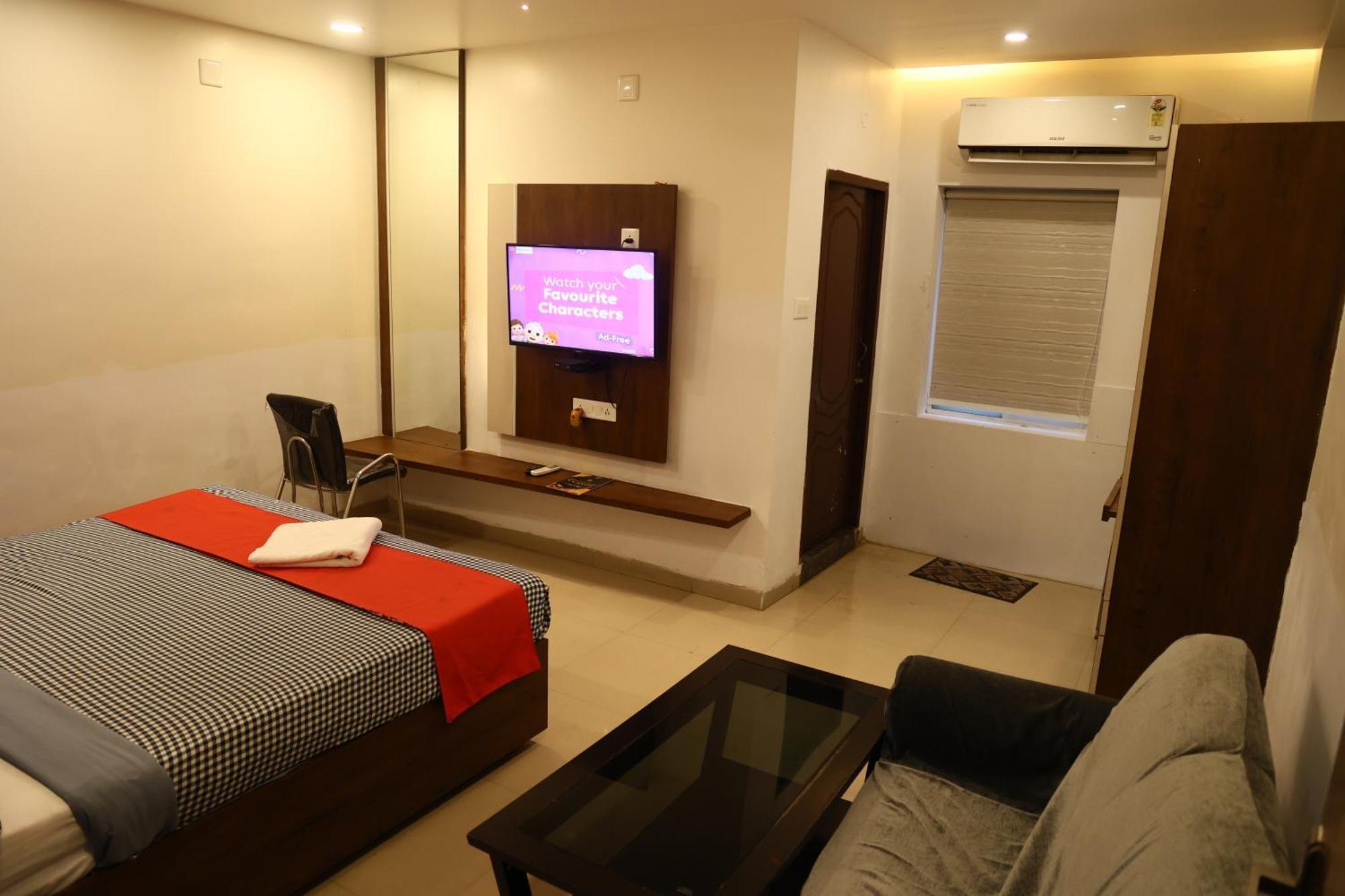 Hotel Bhubaneswari Classic Brahmapur Εξωτερικό φωτογραφία