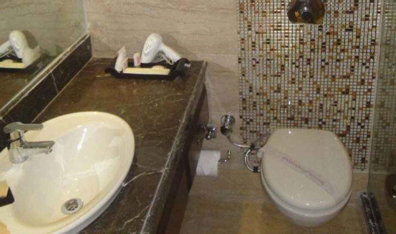 Hotel Bhubaneswari Classic Brahmapur Εξωτερικό φωτογραφία